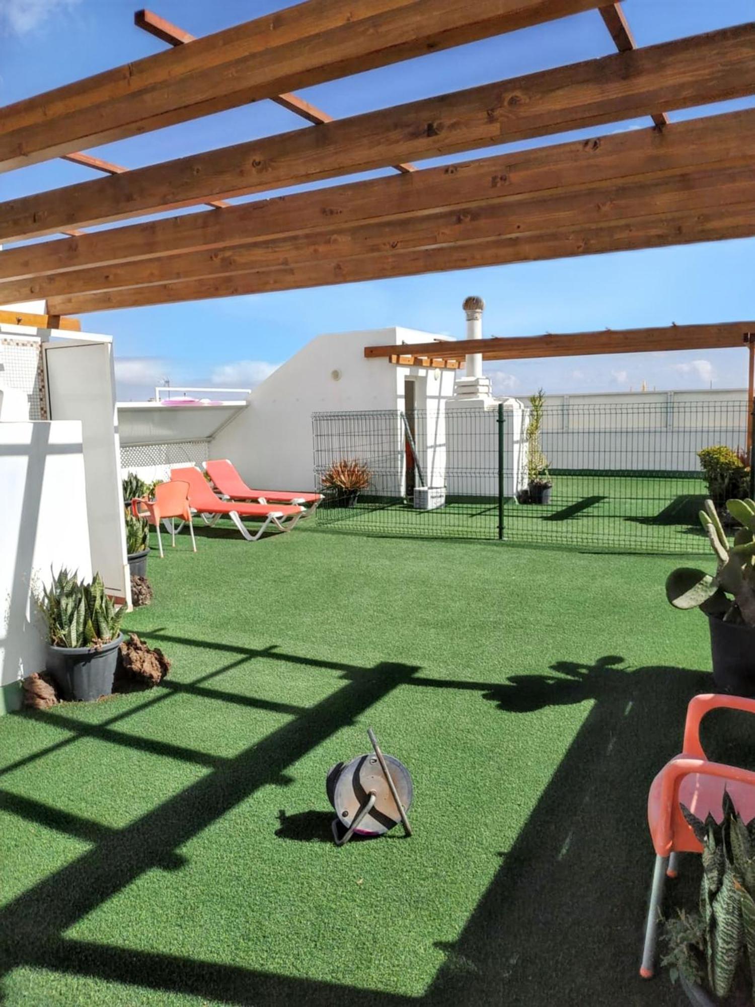 Modern Apartment With Mountain View In Arinaga Exterior photo